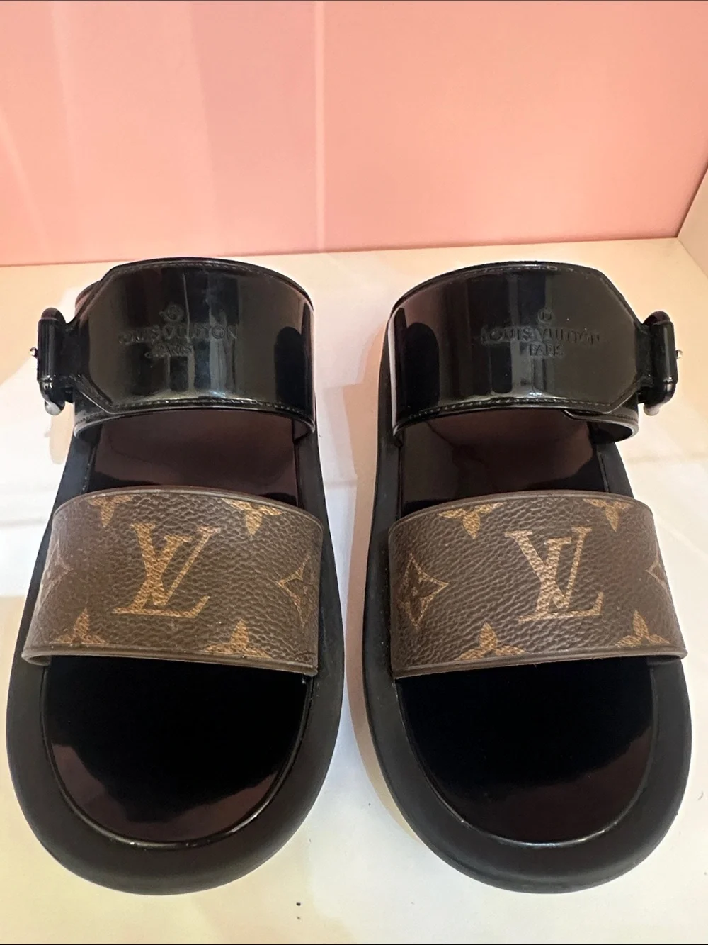 Louis Vuitton Black Patent and Brown Monogram Double-Strap Slides - Picture 5 of 7